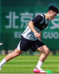 云鼎娱乐登录入口-何宇鹏回归！埃朱马缺战御林军 如何5连胜？球迷：打铁人才是硬仗